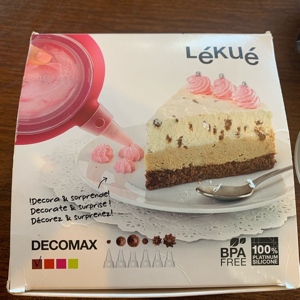 Lekue Decomax with 6 Nozzles Decorating tool New